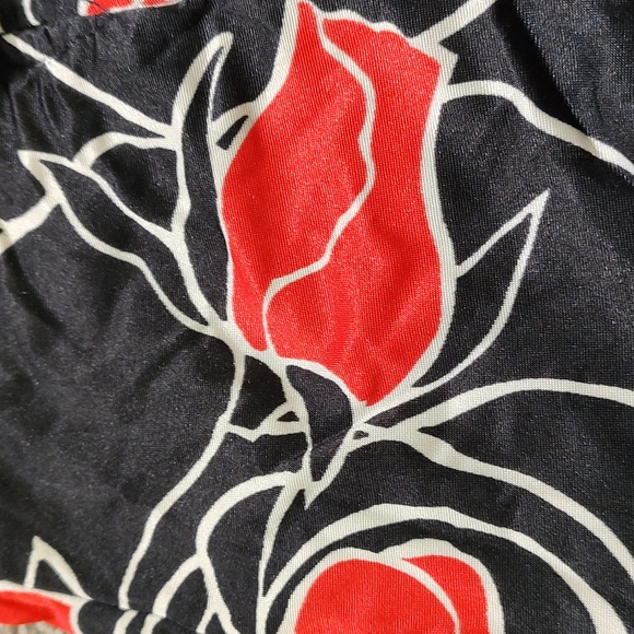 Retro Look Black, White, and Red One Piece - Picture 2 of 7